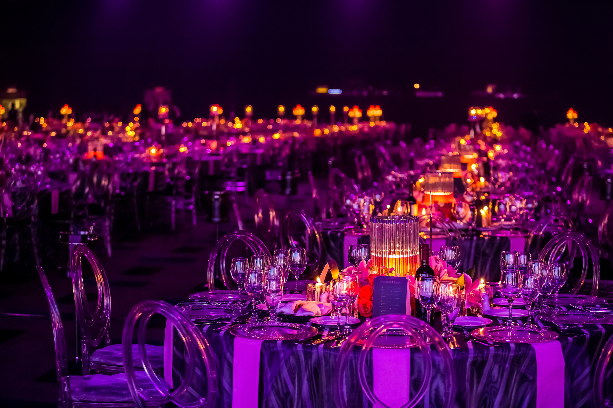 Gala table settings