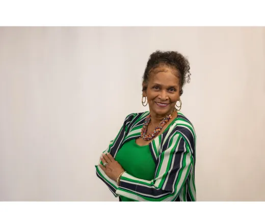 Bettye headshot photo